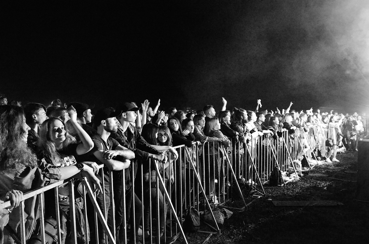 Anxiety About Speaking to a Large Audience? — Think This Way!