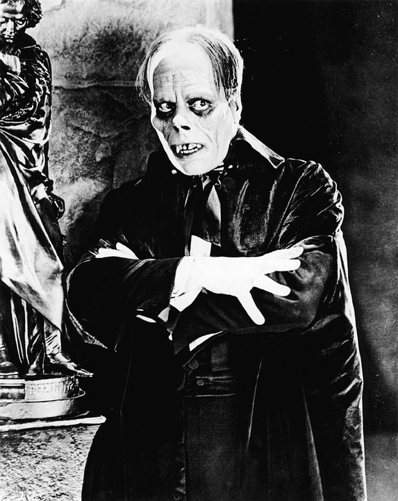 Lon Chaney as The Phantom of the Opera.